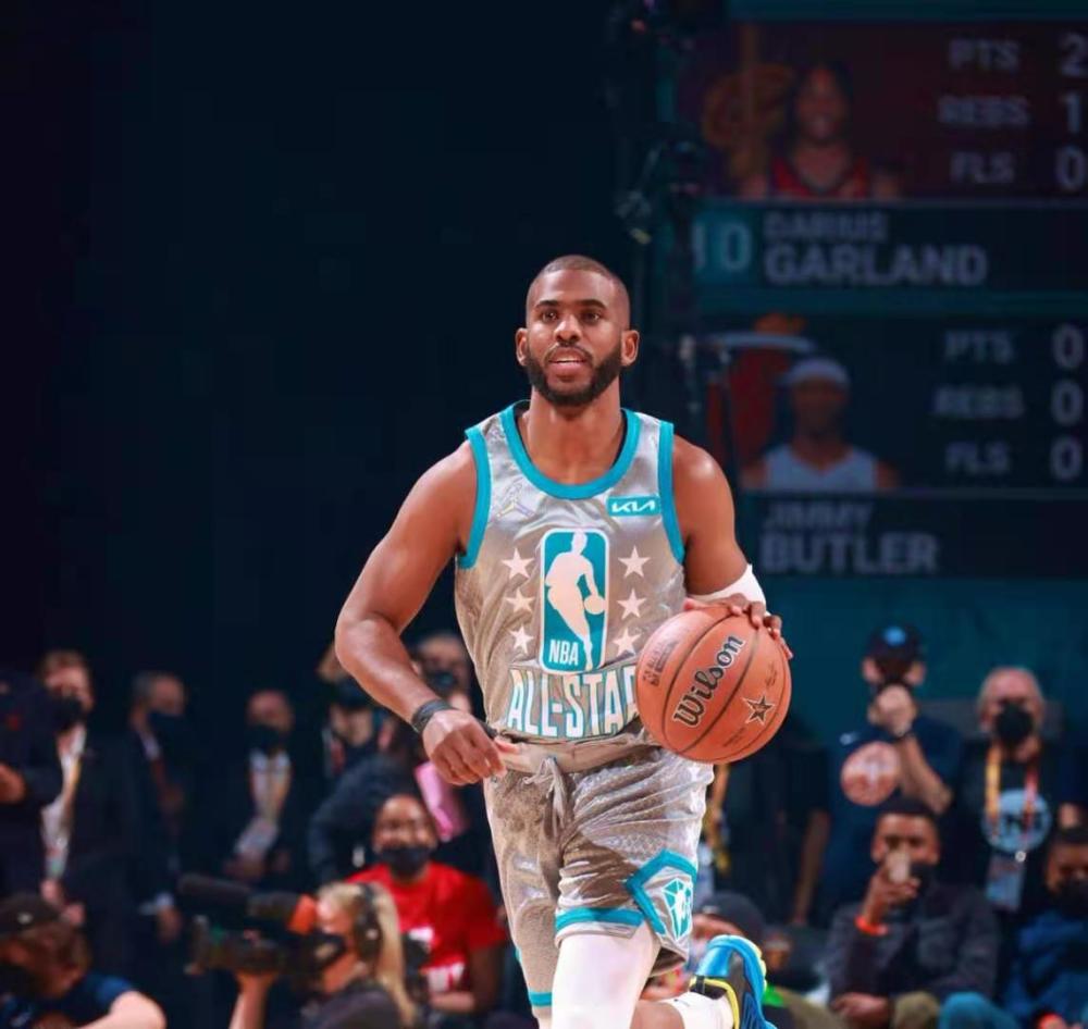 中的防守反 中的防守反