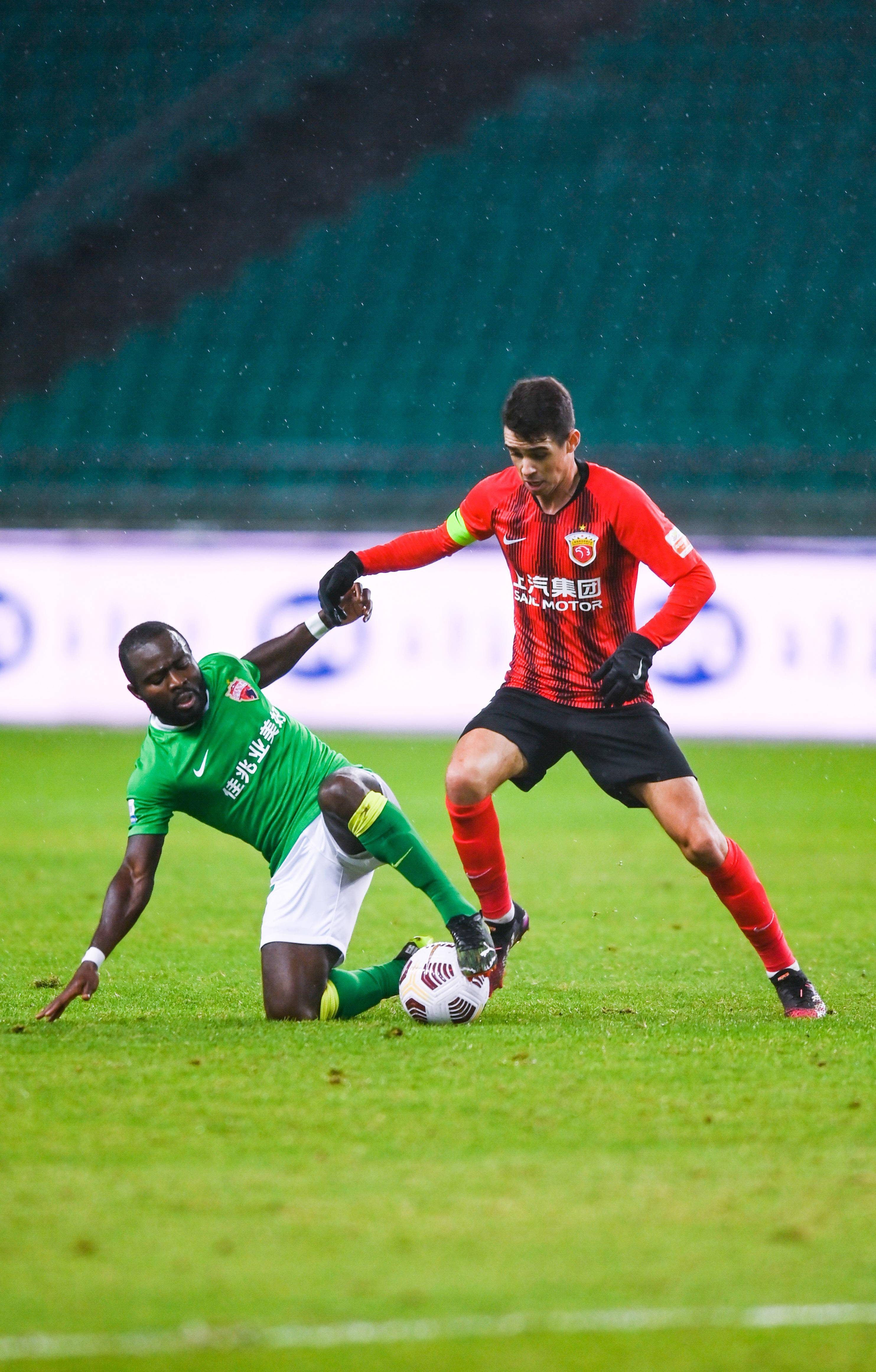 的投票截止 的投票截止